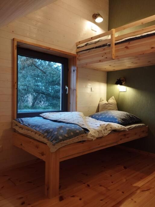 Gemuetliches Holzhaus Am See 바린 외부 사진