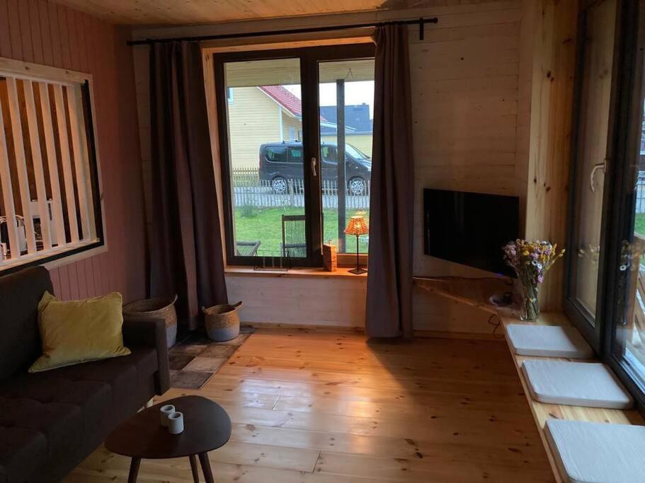 Gemuetliches Holzhaus Am See 바린 외부 사진